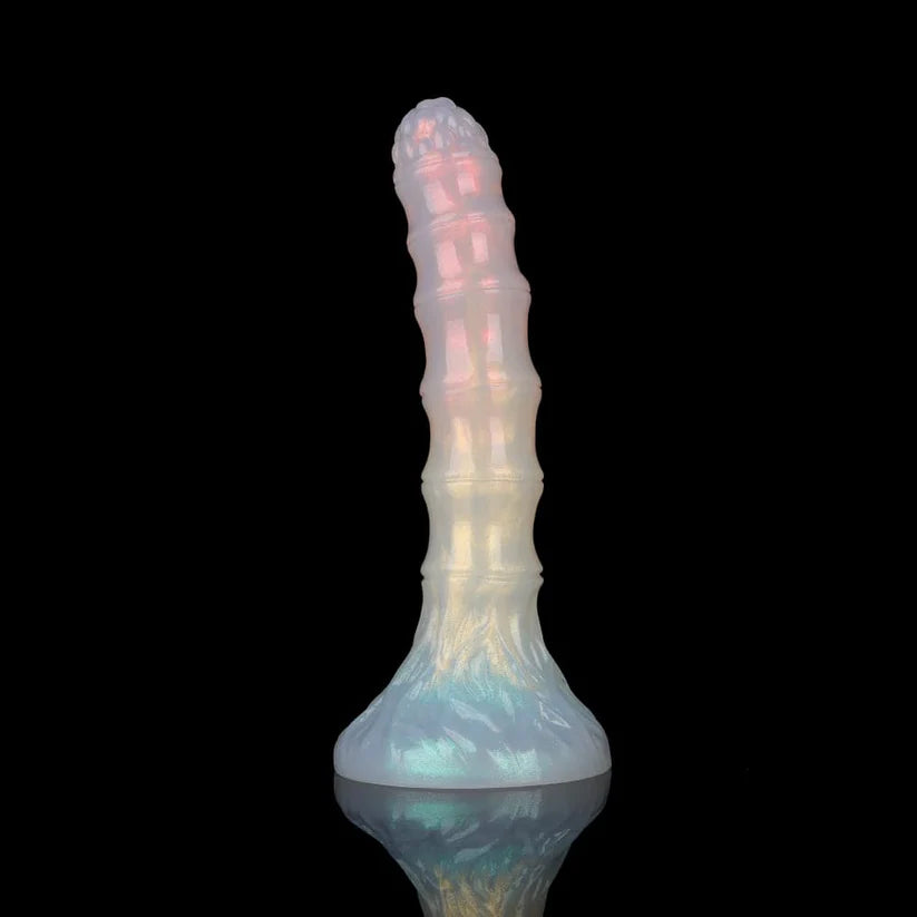 Knotdildo Bamboo-Inspired Dildo – Elegant Sculptural Design & Translucent Glow