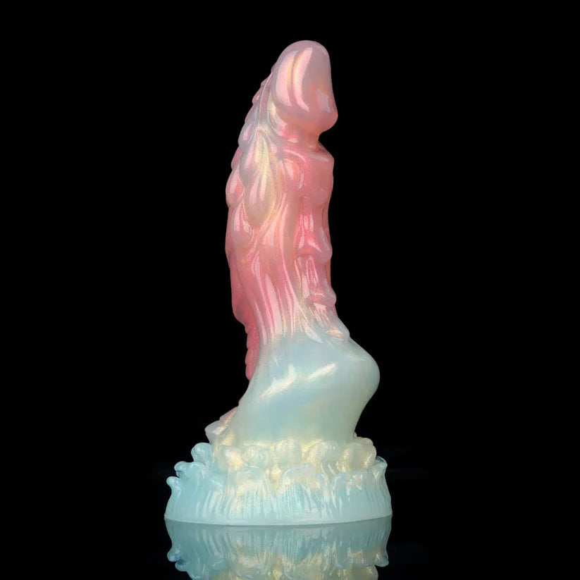 Knotdildo Qilin-Inspired Dildo – Mythical Fantasy Sculptural Design & Soft Glow