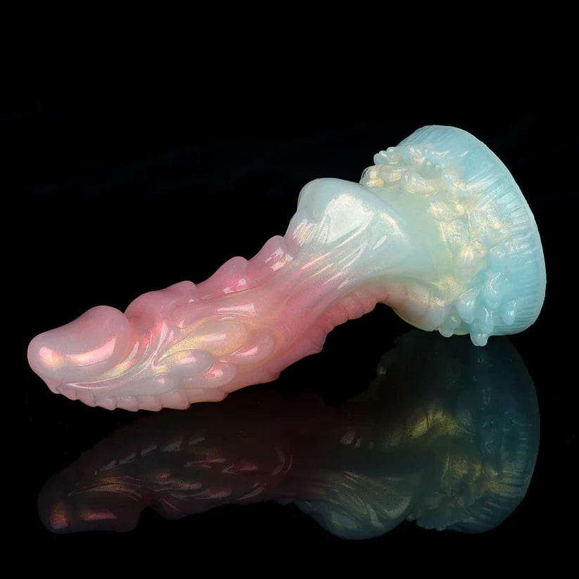 Knotdildo Qilin-Inspired Dildo – Mythical Fantasy Sculptural Design & Soft Glow
