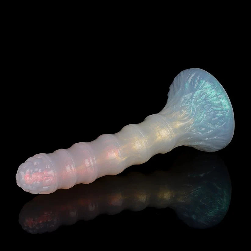 Knotdildo Bamboo-Inspired Dildo – Elegant Sculptural Design & Translucent Glow