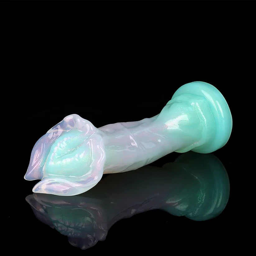Knotdildo Fantasy Carnivorous Plant Dildo – Artistic Design & Soft Translucent Glow